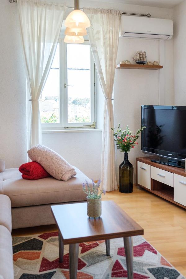 Apartman Mare Milna  Extérieur photo