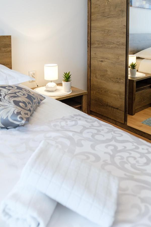 Apartman Mare Milna  Extérieur photo