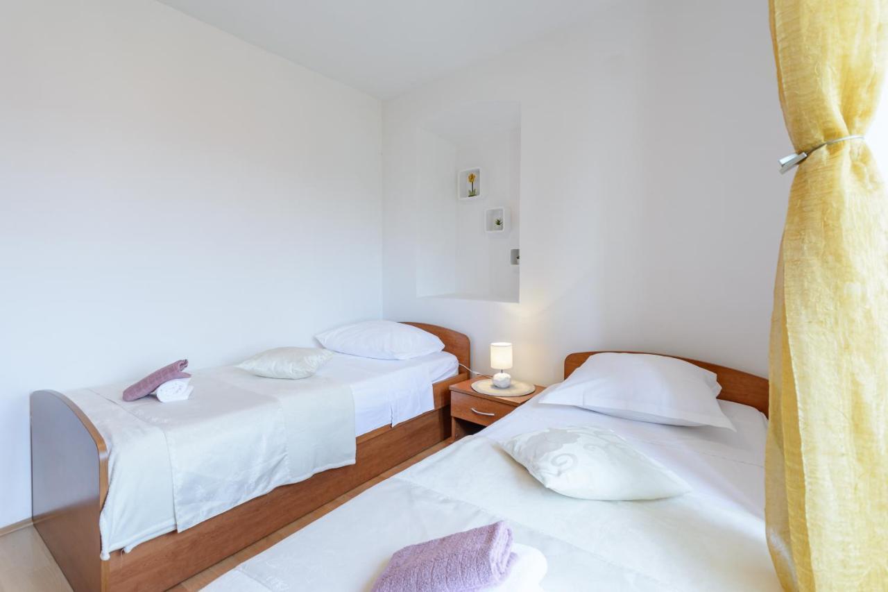 Apartman Mare Milna  Extérieur photo