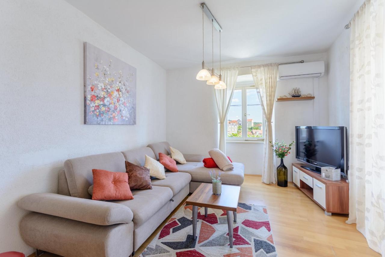 Apartman Mare Milna  Extérieur photo